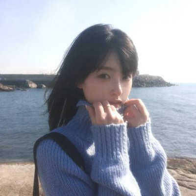 云边有个小卖部